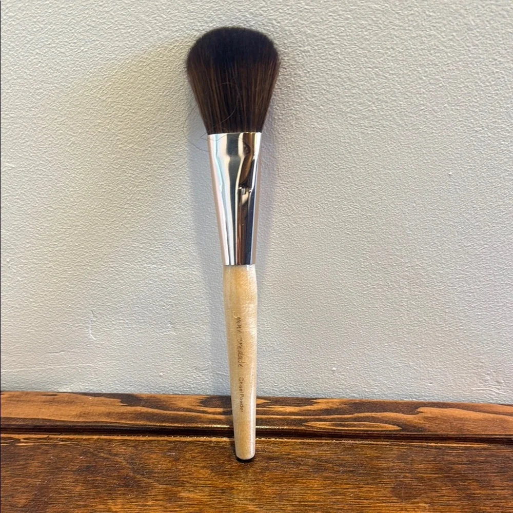 Beige Handle Powder Brush - Women's Makeup Brush